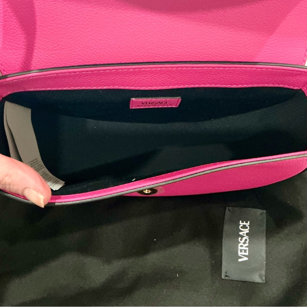 ✨💎NWOT💎✨VERSACE LE MEDUSA CROSSBODY/SHOULDER BAG FULL INCLUSION - Picture 7 of 10